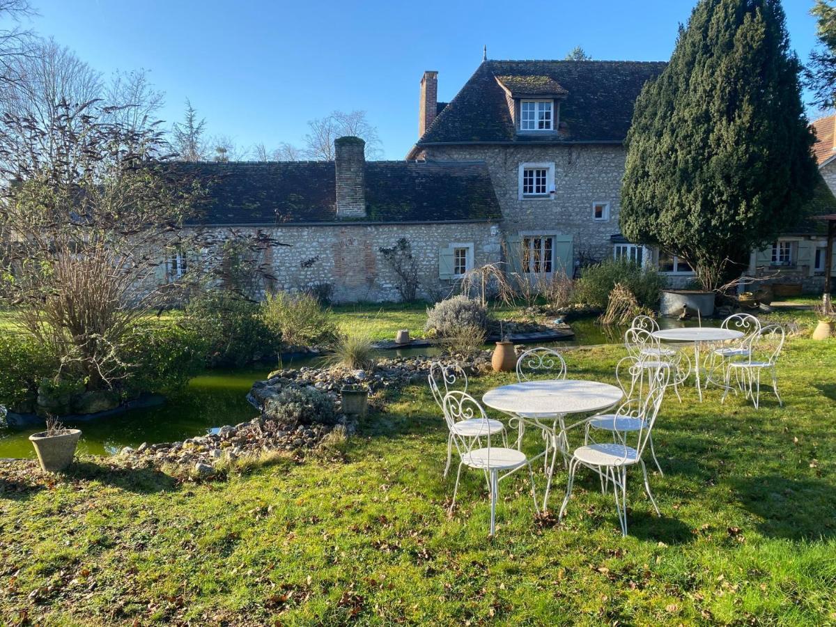 Une Vie En Rose Pressagny l'Orgueilleux Exterior photo