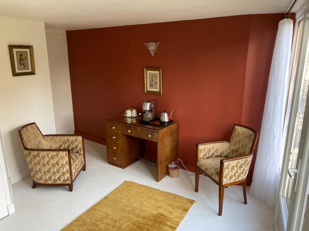 Une Vie En Rose Pressagny l'Orgueilleux Exterior photo